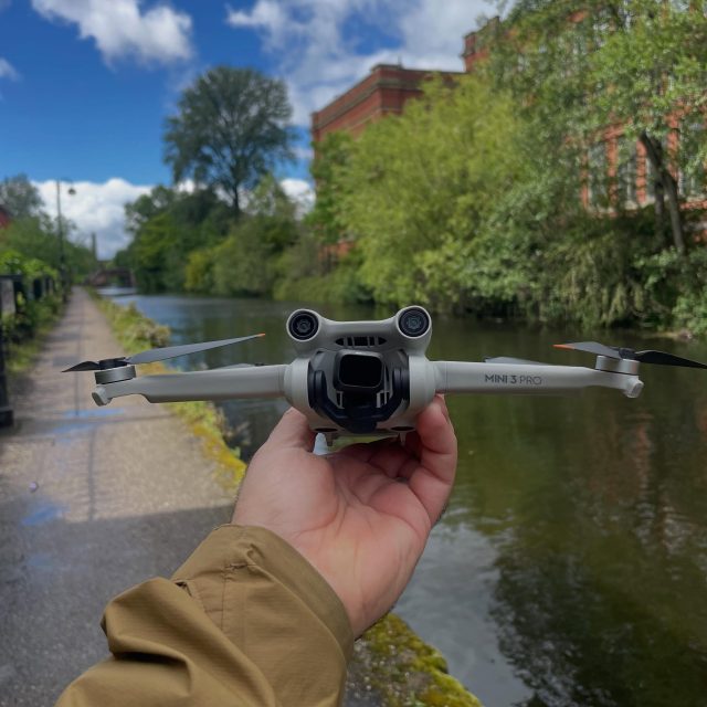 Great to be in Manchester today, providing drone filming services on a new BBC documentary.
Challenging weather, but we made it through as always.
From aerial filming to full production support, Tomorrow’s Creative supports productions across the UK with reliable crew, kit and content that performs.
Tomorrow’s Creative — Your National Production Partner.
👉 tomorrowscreative.com
#TomorrowsCreative #NationalProductionPartner #DroneFilming #DroneOperator #ManchesterProduction